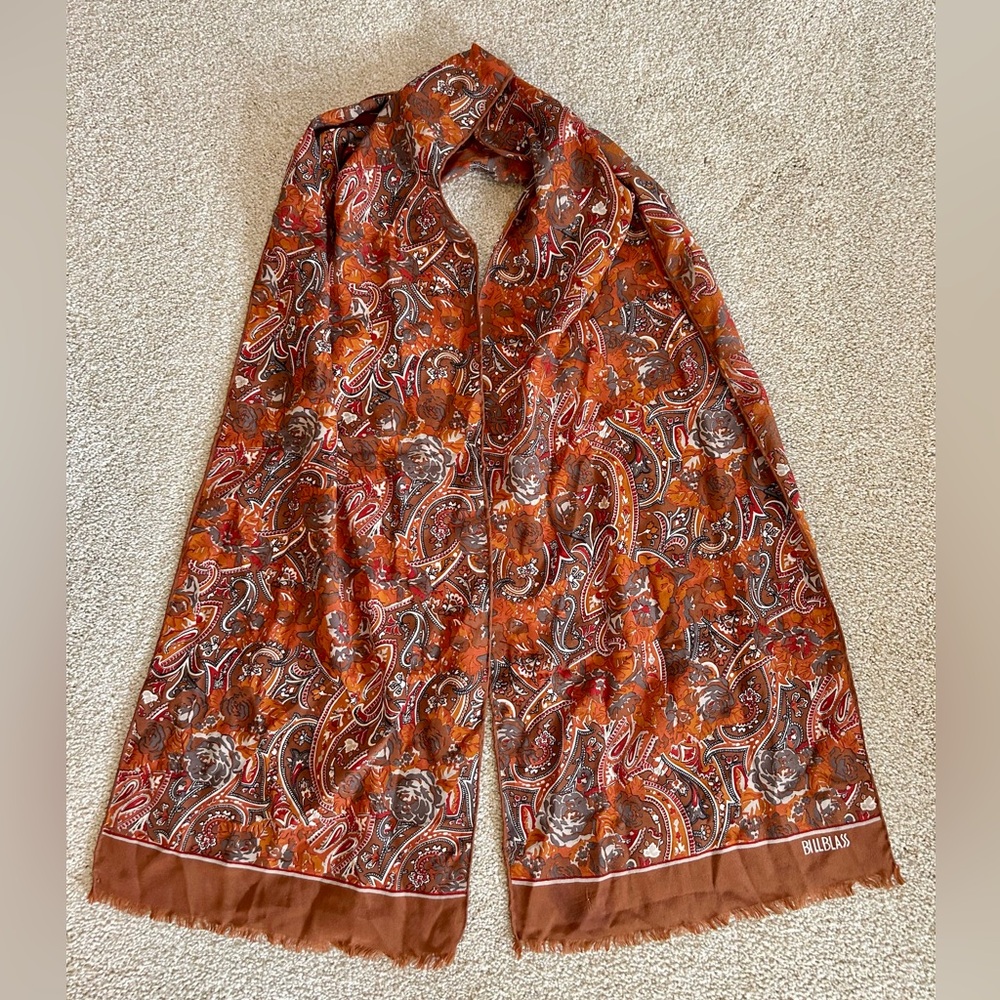 Bill Blass vintage Paisley Silk Scarf. Excellent condition. 60” long x 11” wide